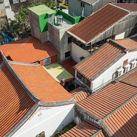 Kindness Hotel - Tainan Chihkan Tower Esterno foto