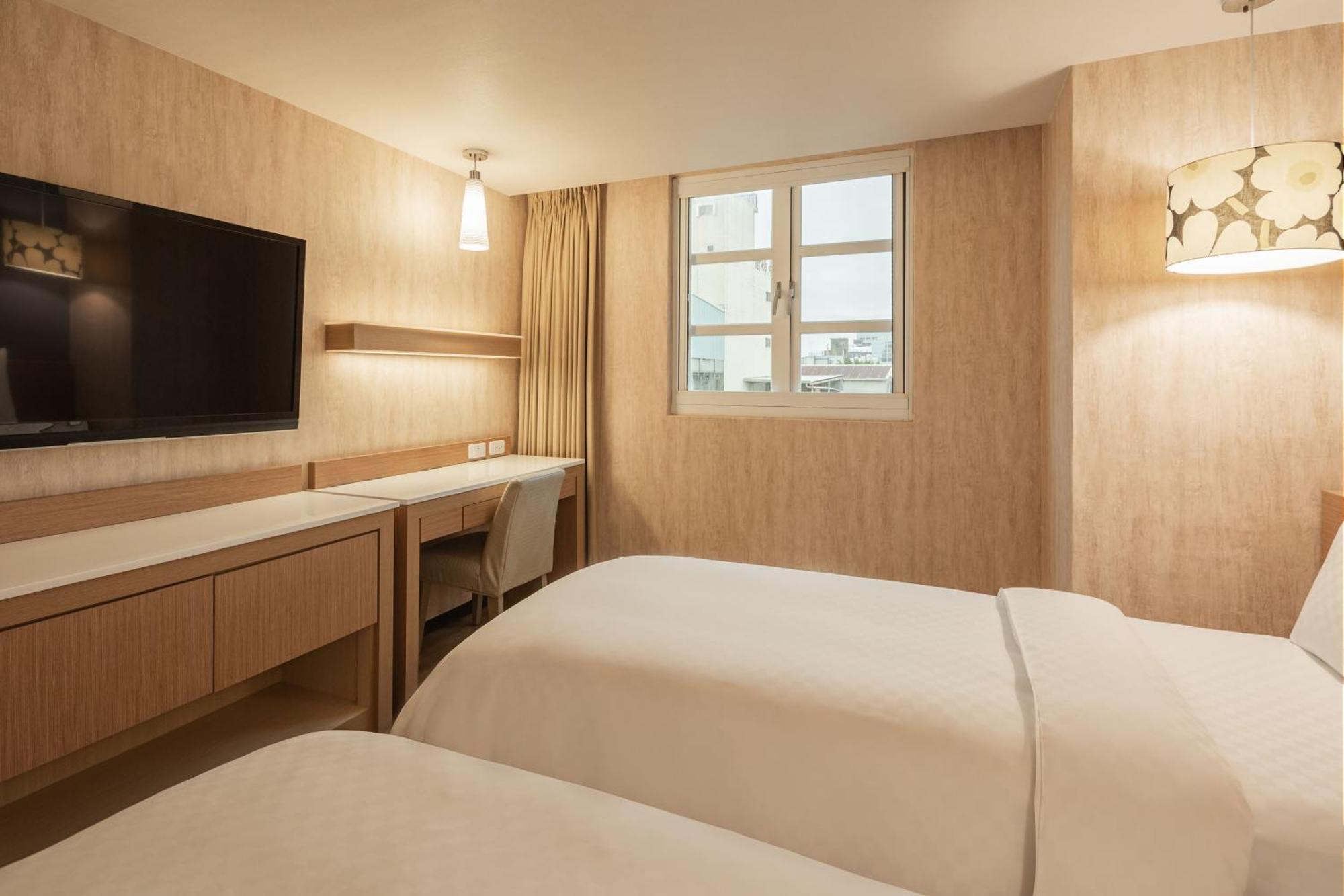 Kindness Hotel - Tainan Chihkan Tower Camera foto